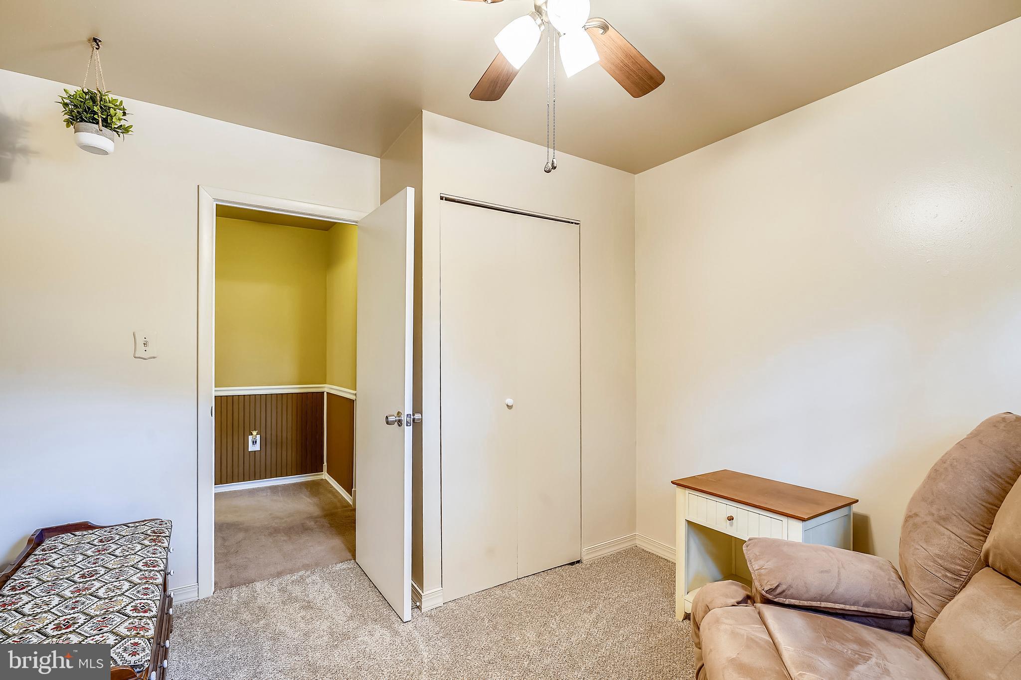 CARRIAGE HILLS - Residential