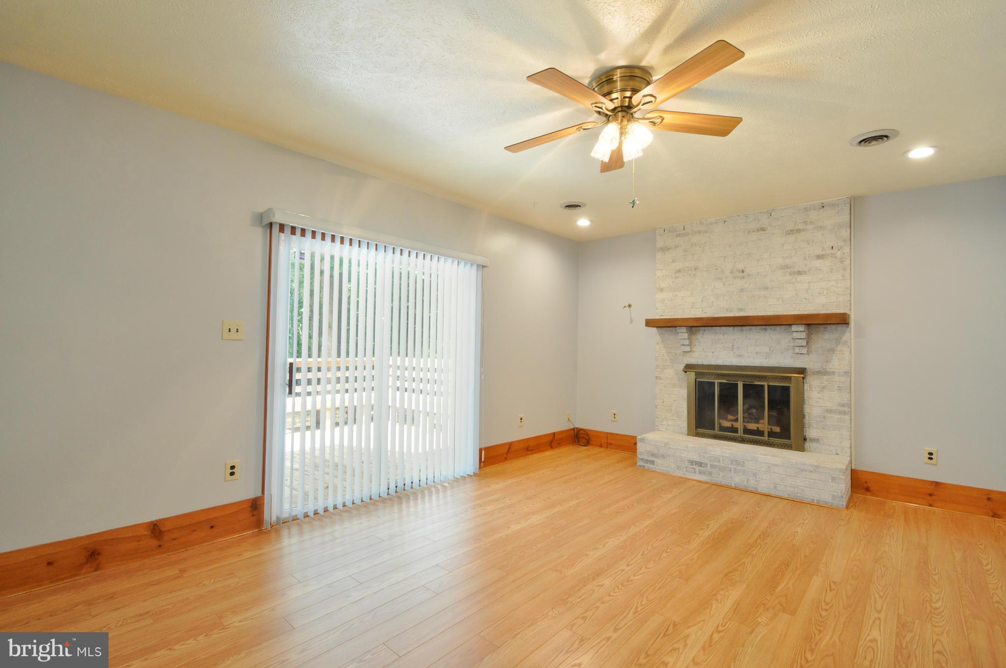 MOCKINGBIRD RIDGE - Residential