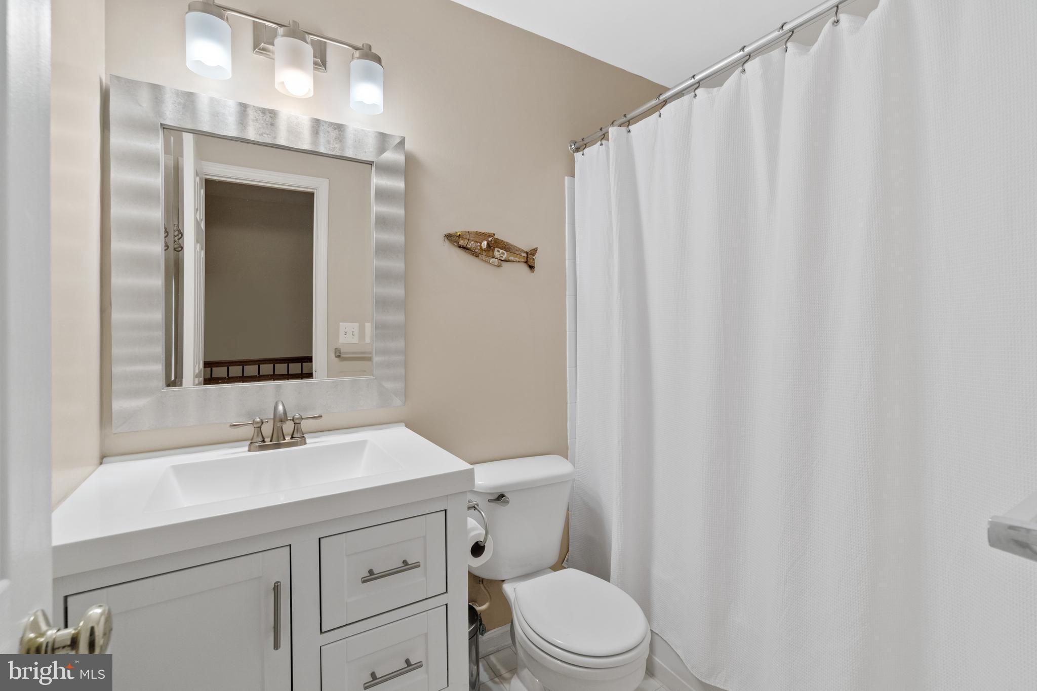 NANTUCKET MEWS @ CROFTON - Residential