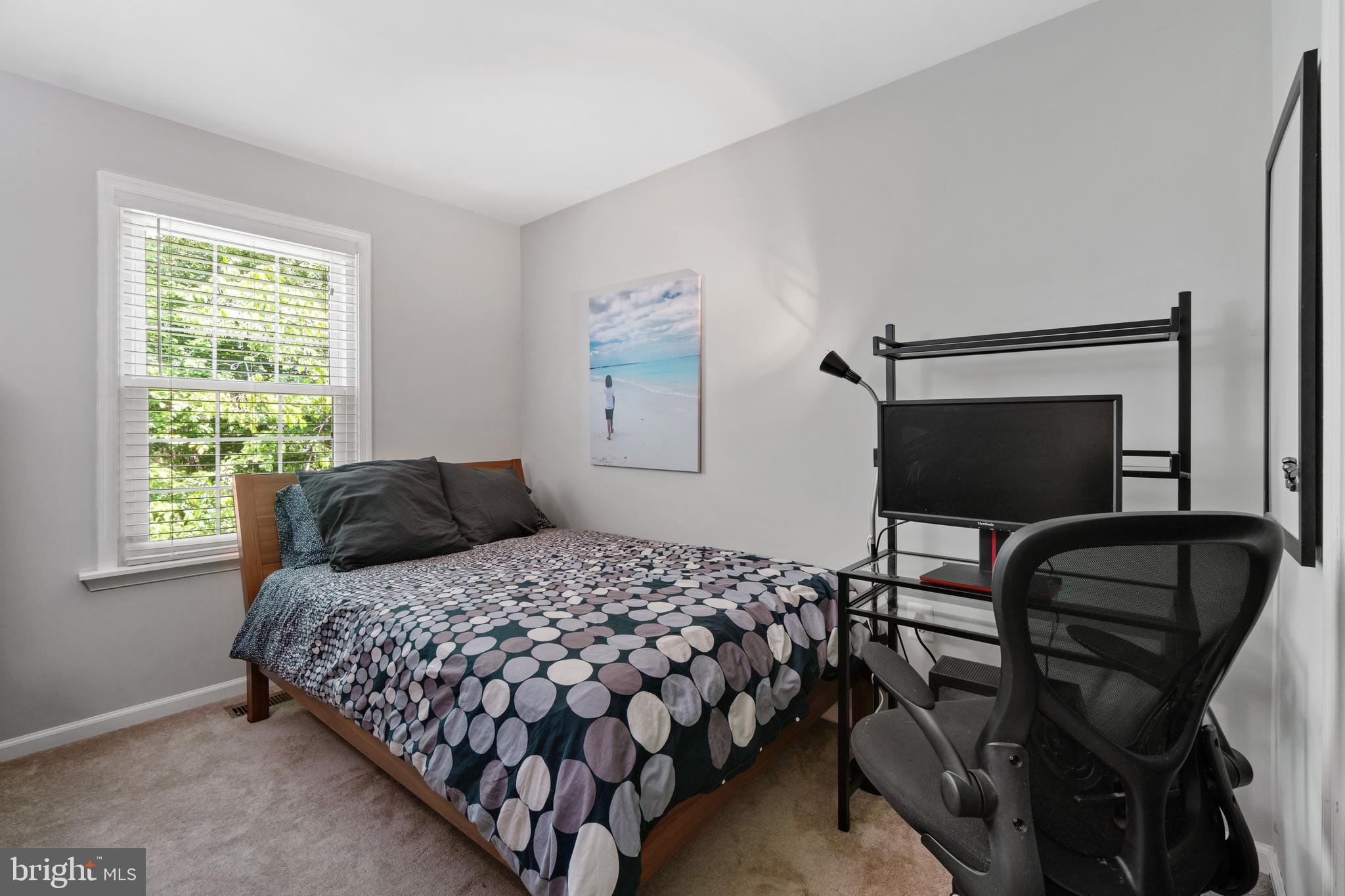 NANTUCKET MEWS @ CROFTON - Residential