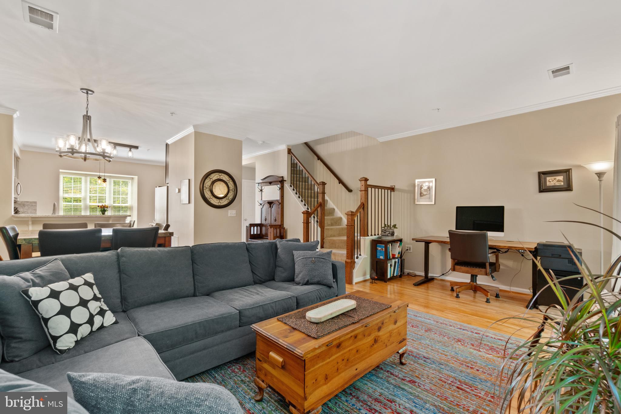 NANTUCKET MEWS @ CROFTON - Residential