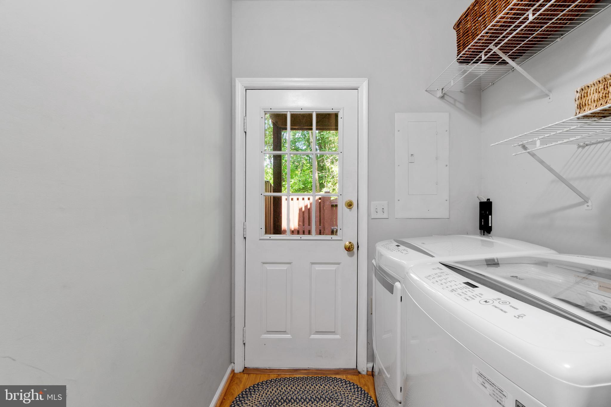 NANTUCKET MEWS @ CROFTON - Residential