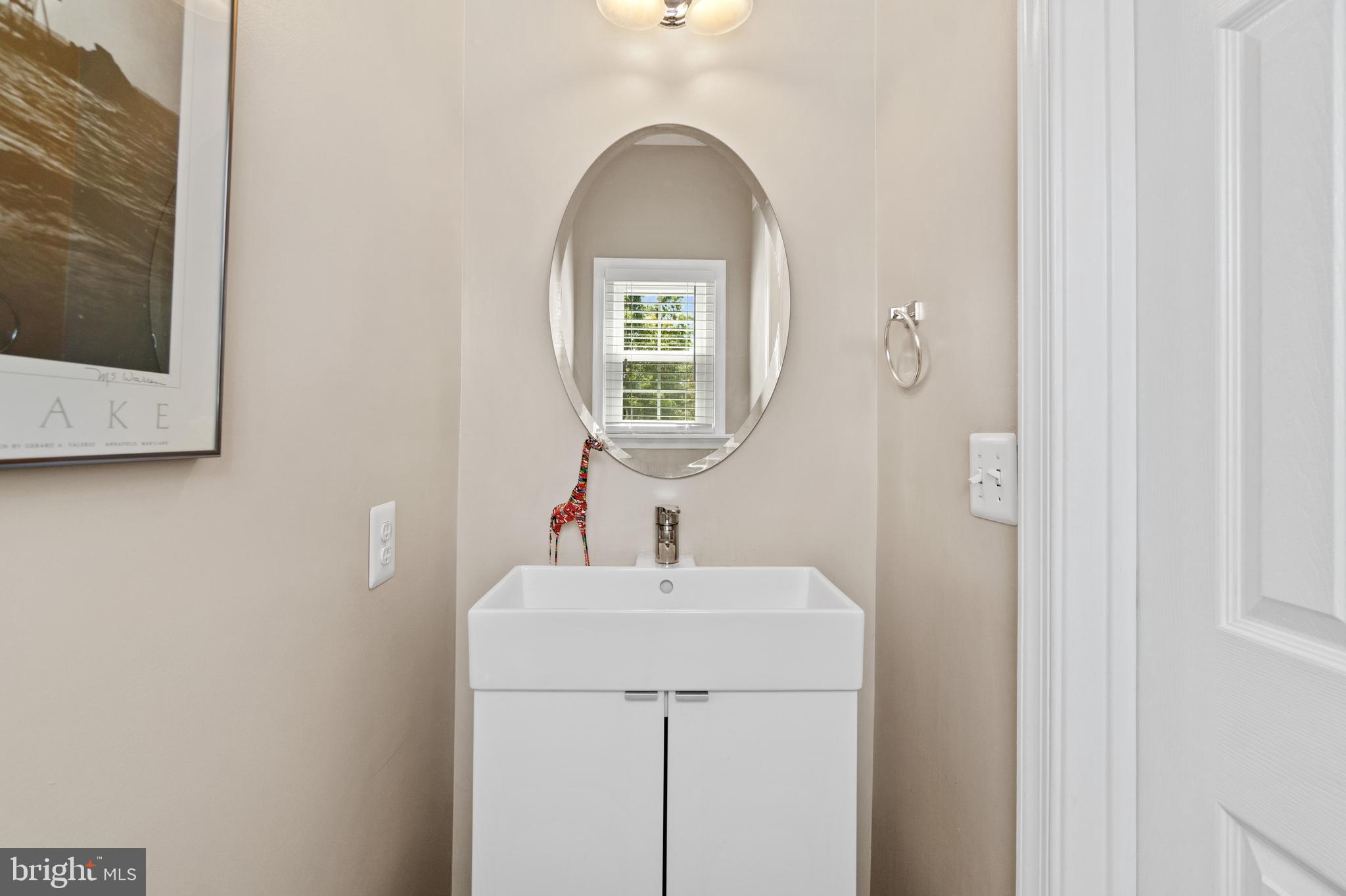 NANTUCKET MEWS @ CROFTON - Residential