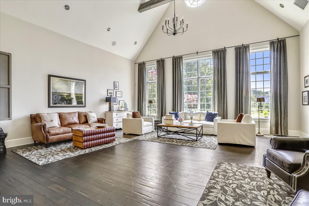 CREST OF ALEXANDRIA - Residential