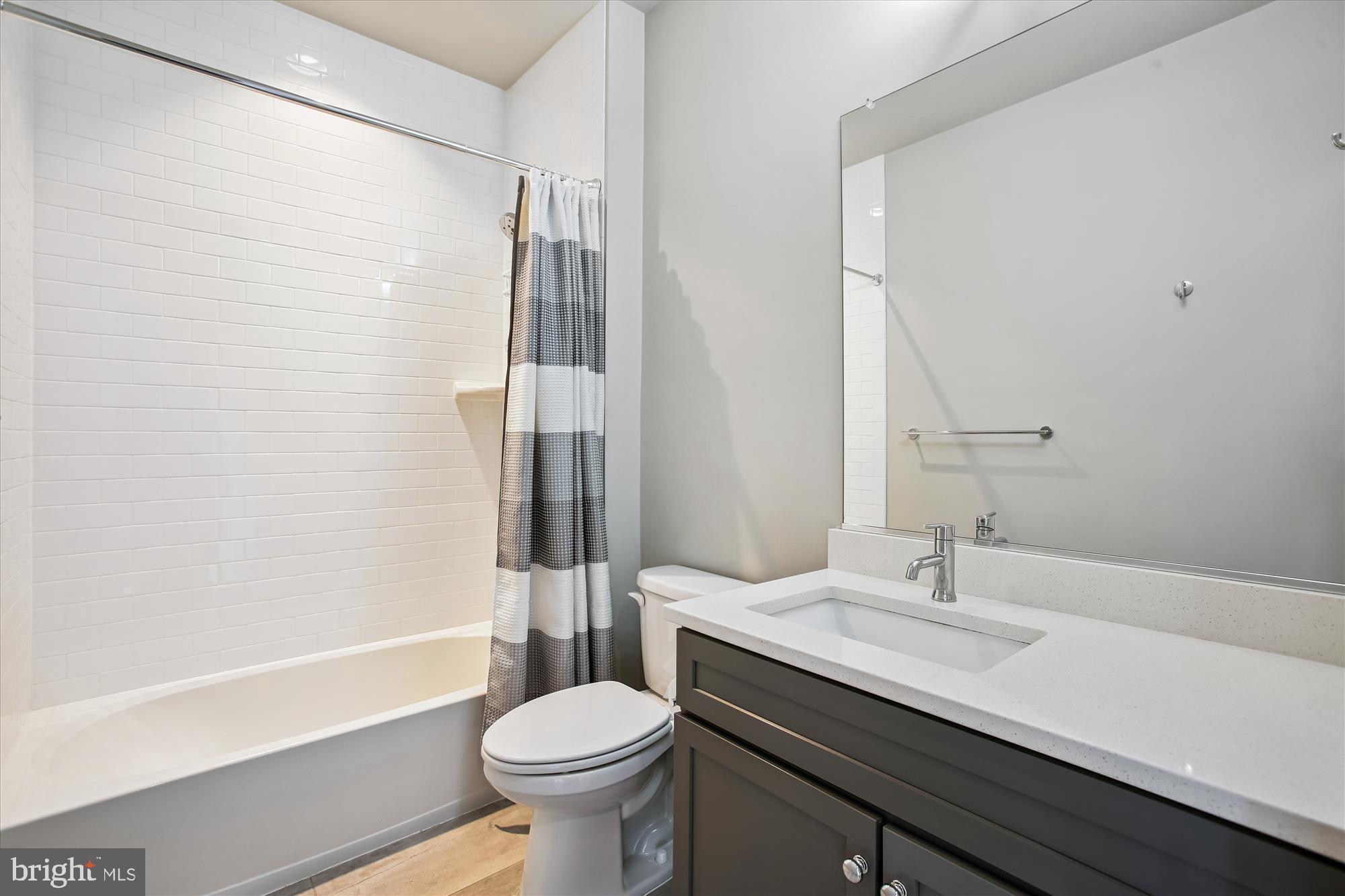 CREST OF ALEXANDRIA - Residential