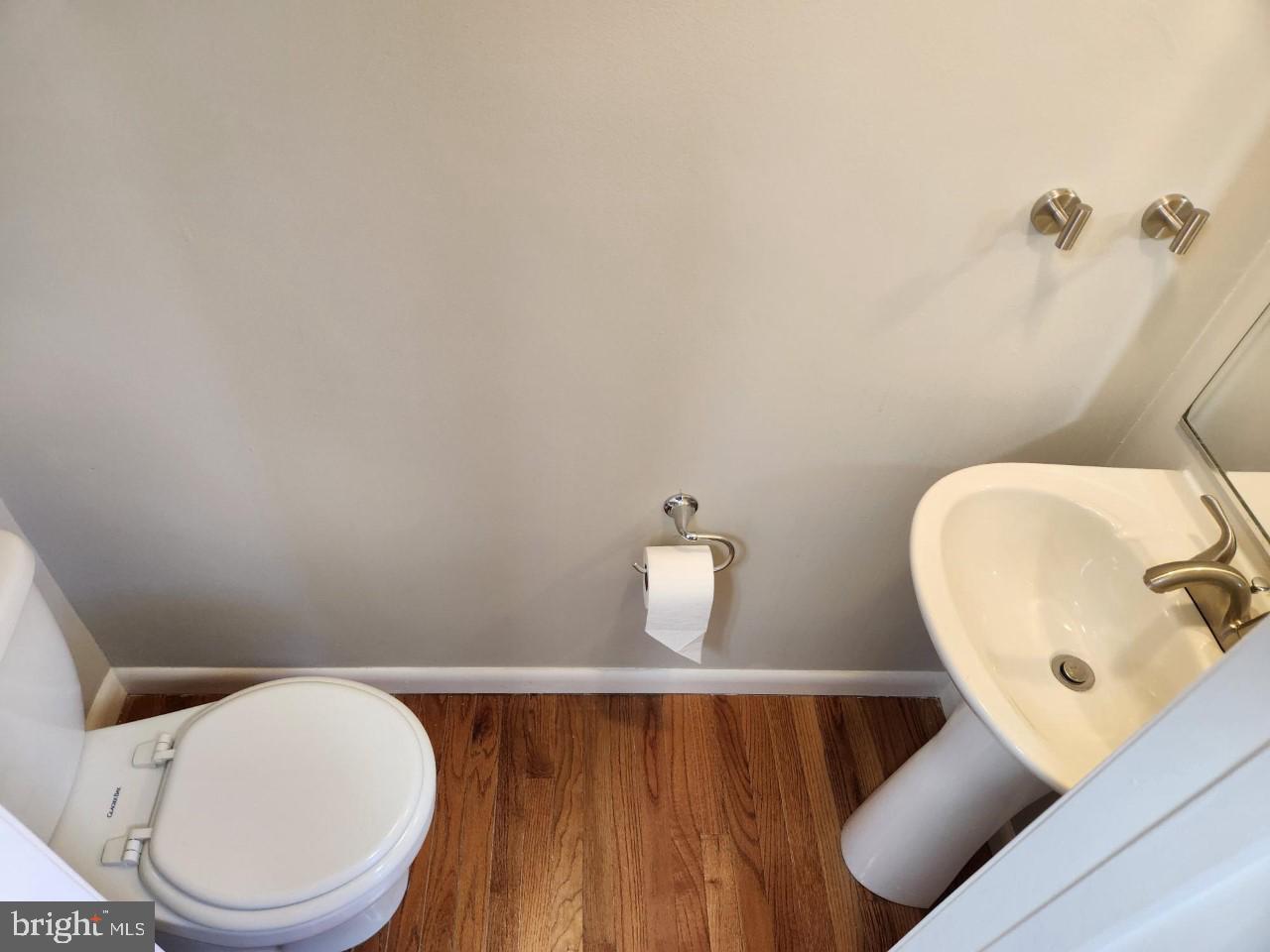 PRINCE PL AT NORTHAMPTOM - Residential