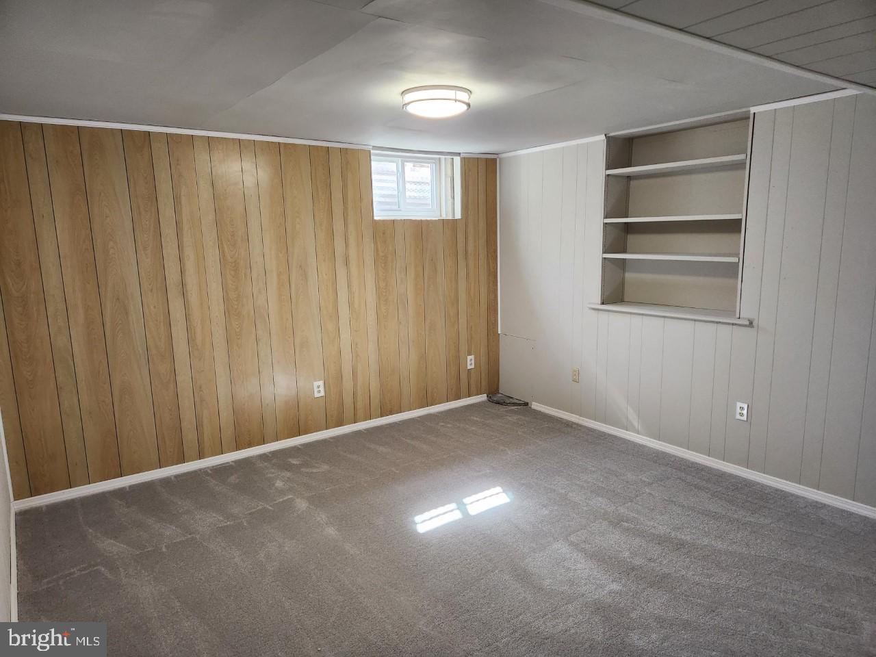 PRINCE PL AT NORTHAMPTOM - Residential