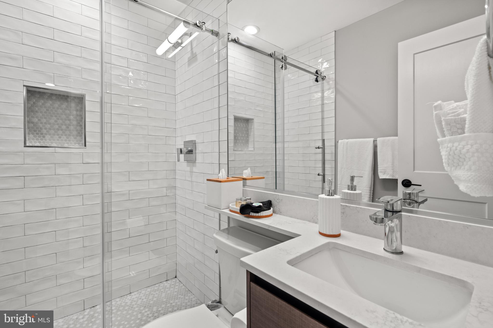 OLD TOWN - Commercial Sale