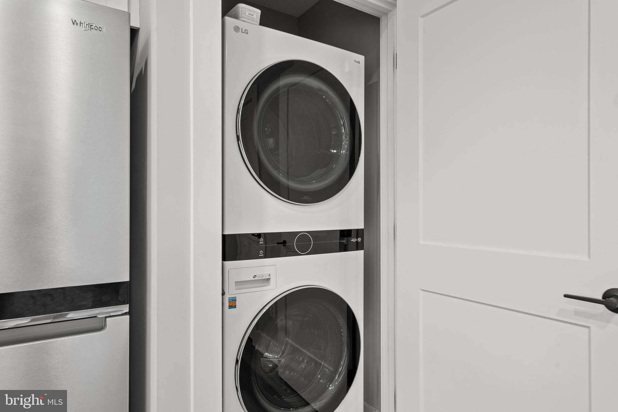 OLD TOWN - Commercial Sale