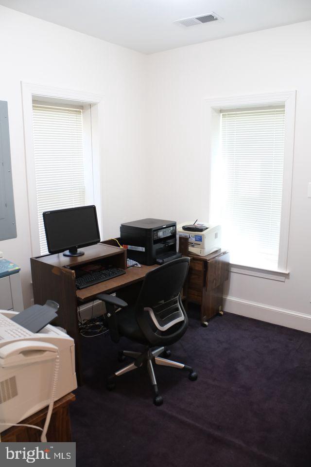 OLD TOWN - Commercial Sale