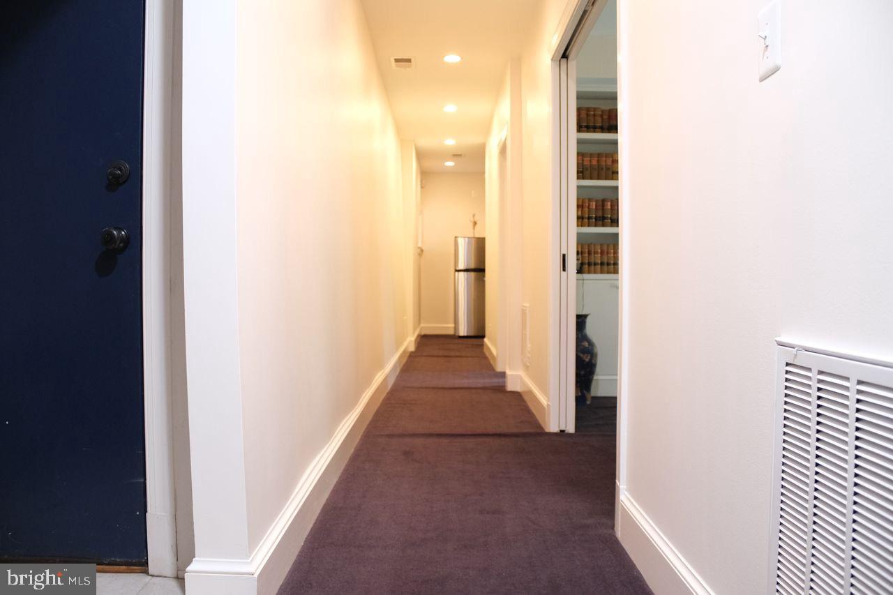 OLD TOWN - Commercial Sale