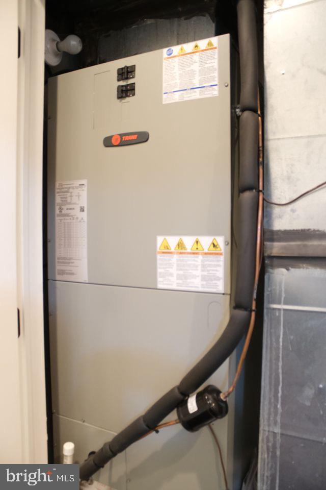 OLD TOWN - Commercial Sale