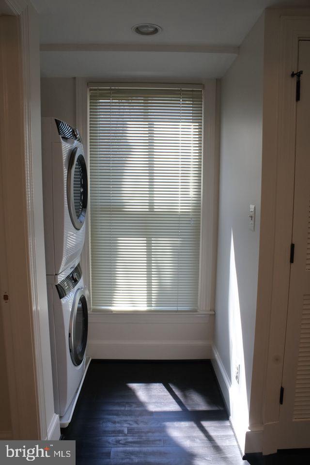 OLD TOWN - Commercial Sale