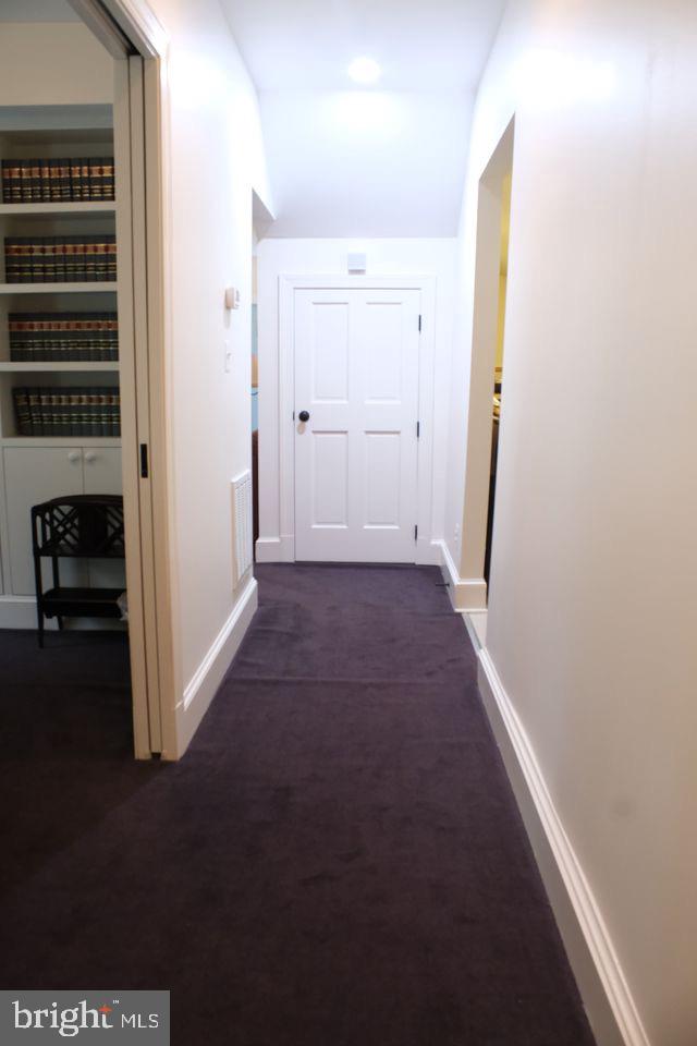 OLD TOWN - Commercial Sale