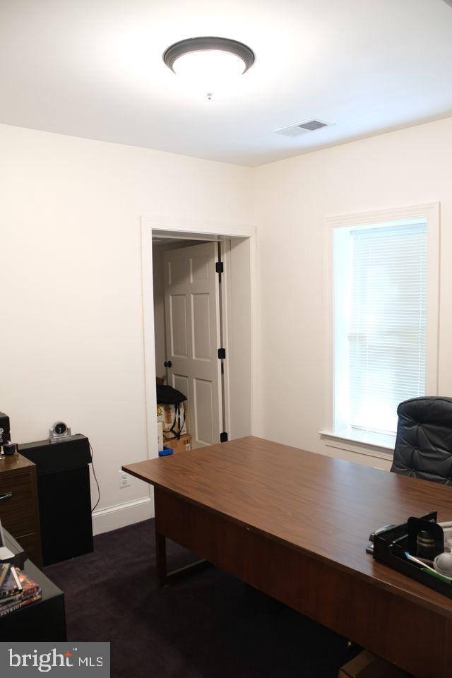 OLD TOWN - Commercial Sale