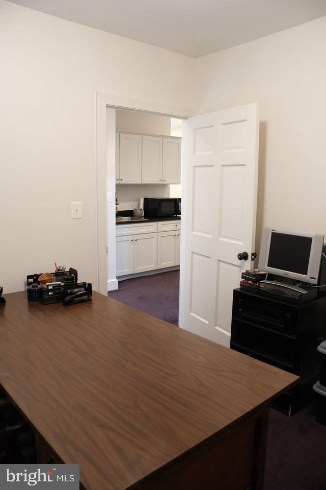 OLD TOWN - Commercial Sale