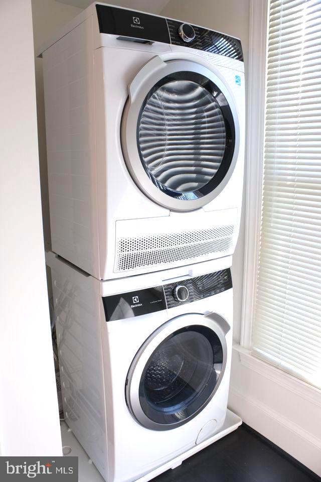 509 N ALFRED STREET N