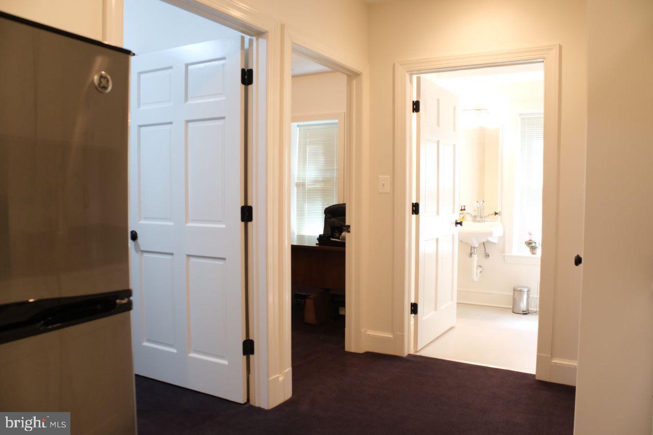 OLD TOWN - Commercial Sale