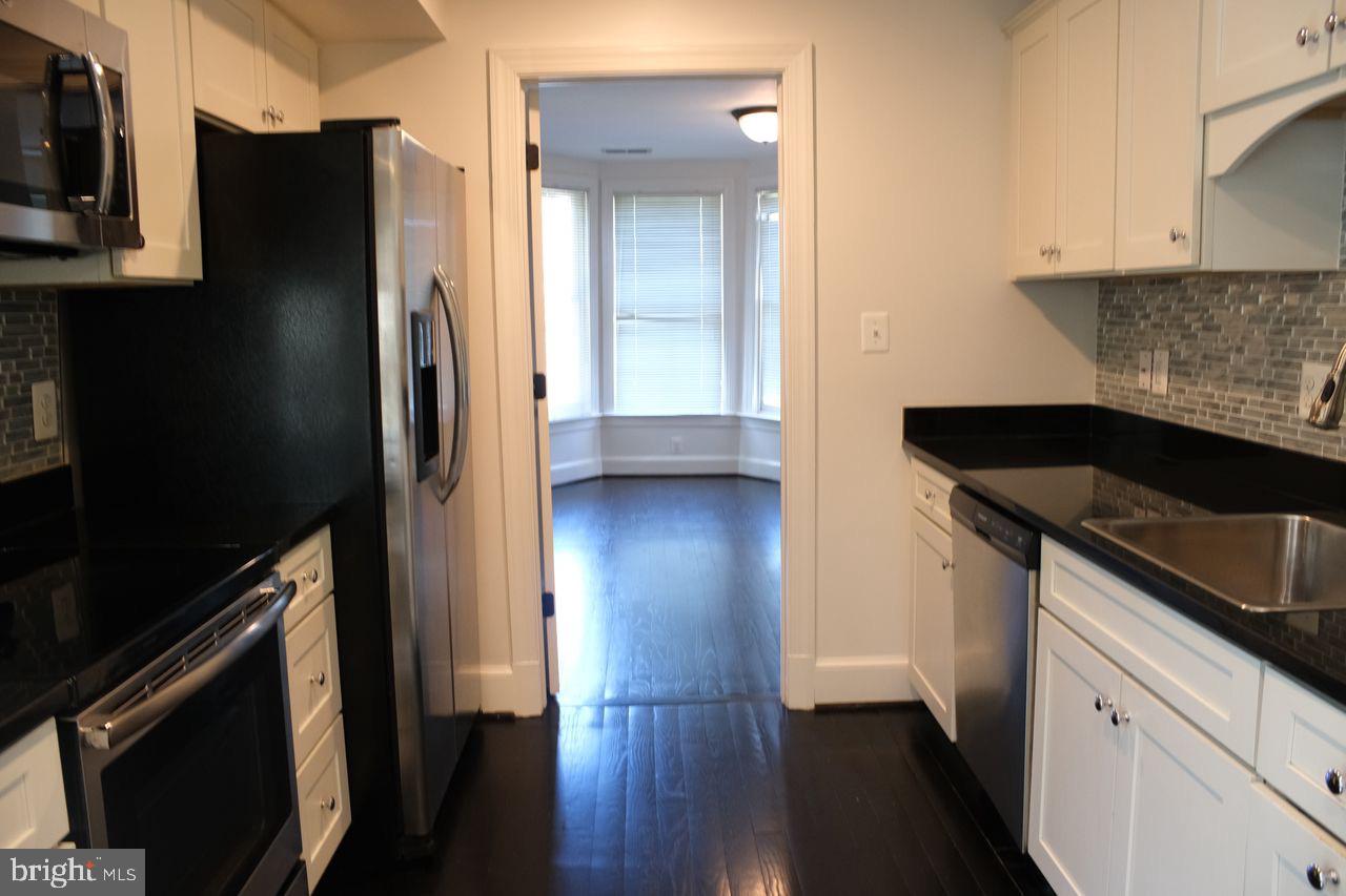 OLD TOWN - Commercial Sale