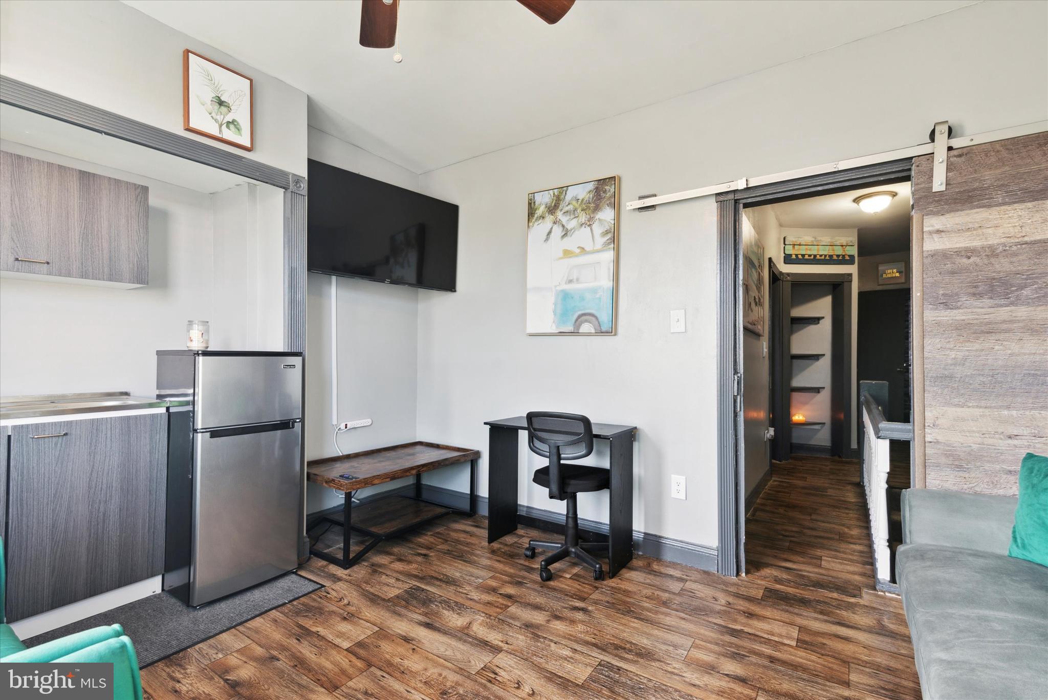 KENSINGTON - Residential