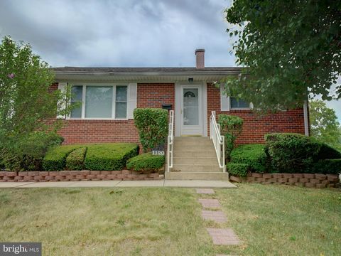 Homes For Sale - 1120 Beall Place<br/> LAUREL, MD 20707