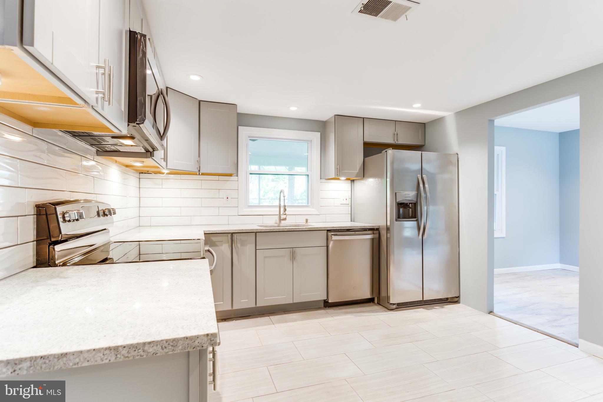 FOUR SEASONS ESTATES - Residential