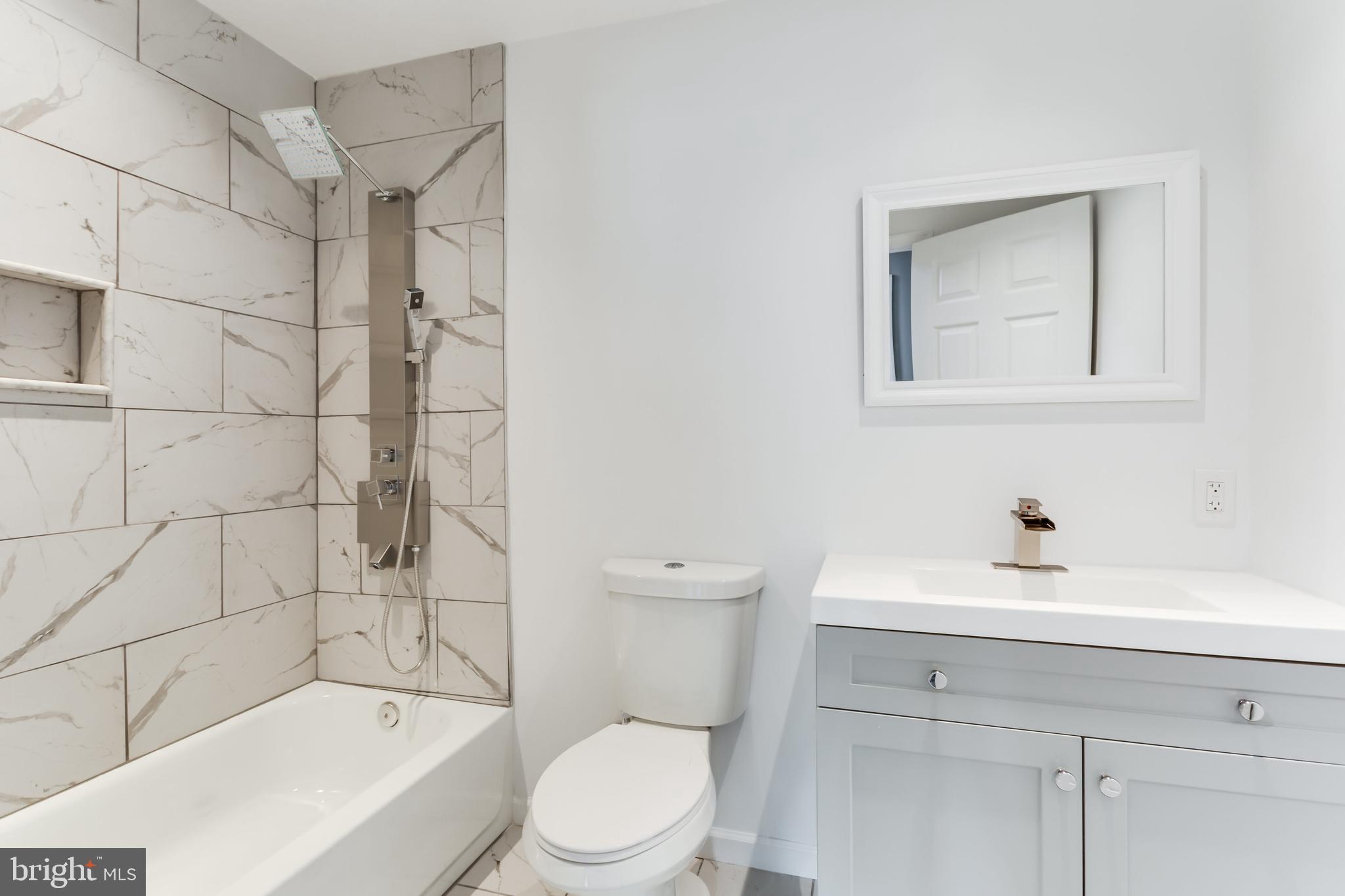 FOUR SEASONS ESTATES - Residential