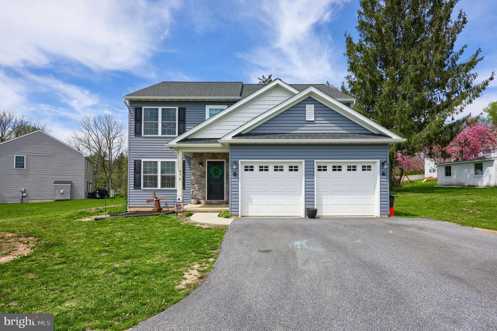 Photo of 675 N Field Drive, LANCASTER, PA 17603 (MLS # PALA2068372)