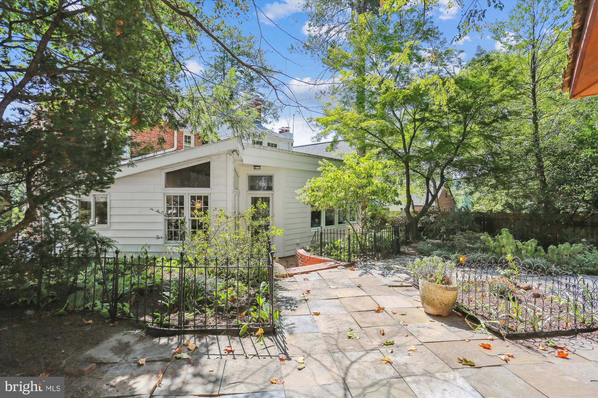 ROCK CREEK FOREST - Residential