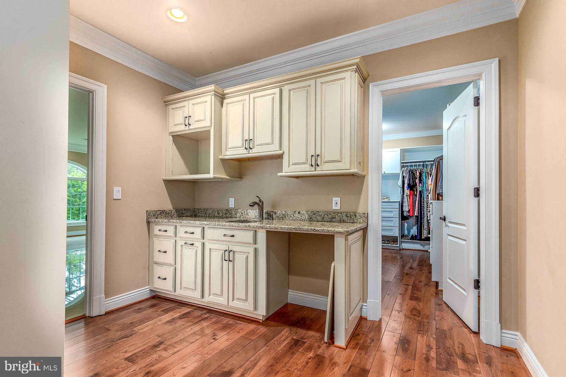 CHAPEL HILL - Residential