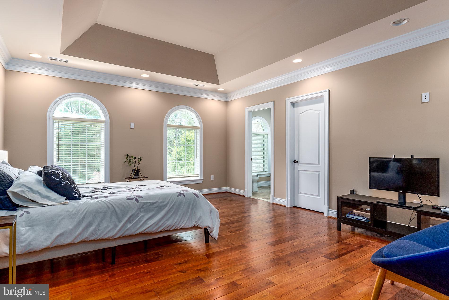 CHAPEL HILL - Residential