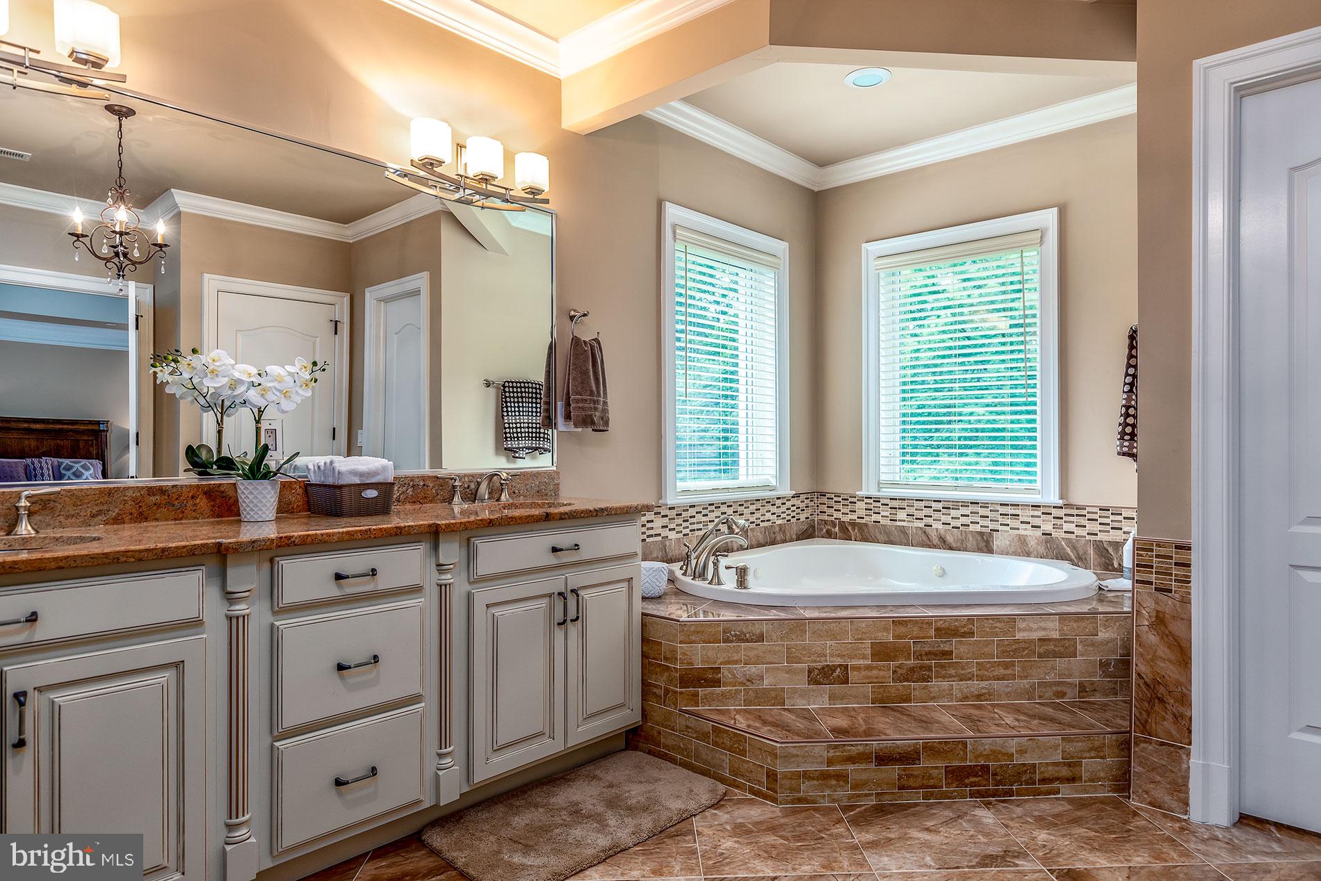 CHAPEL HILL - Residential