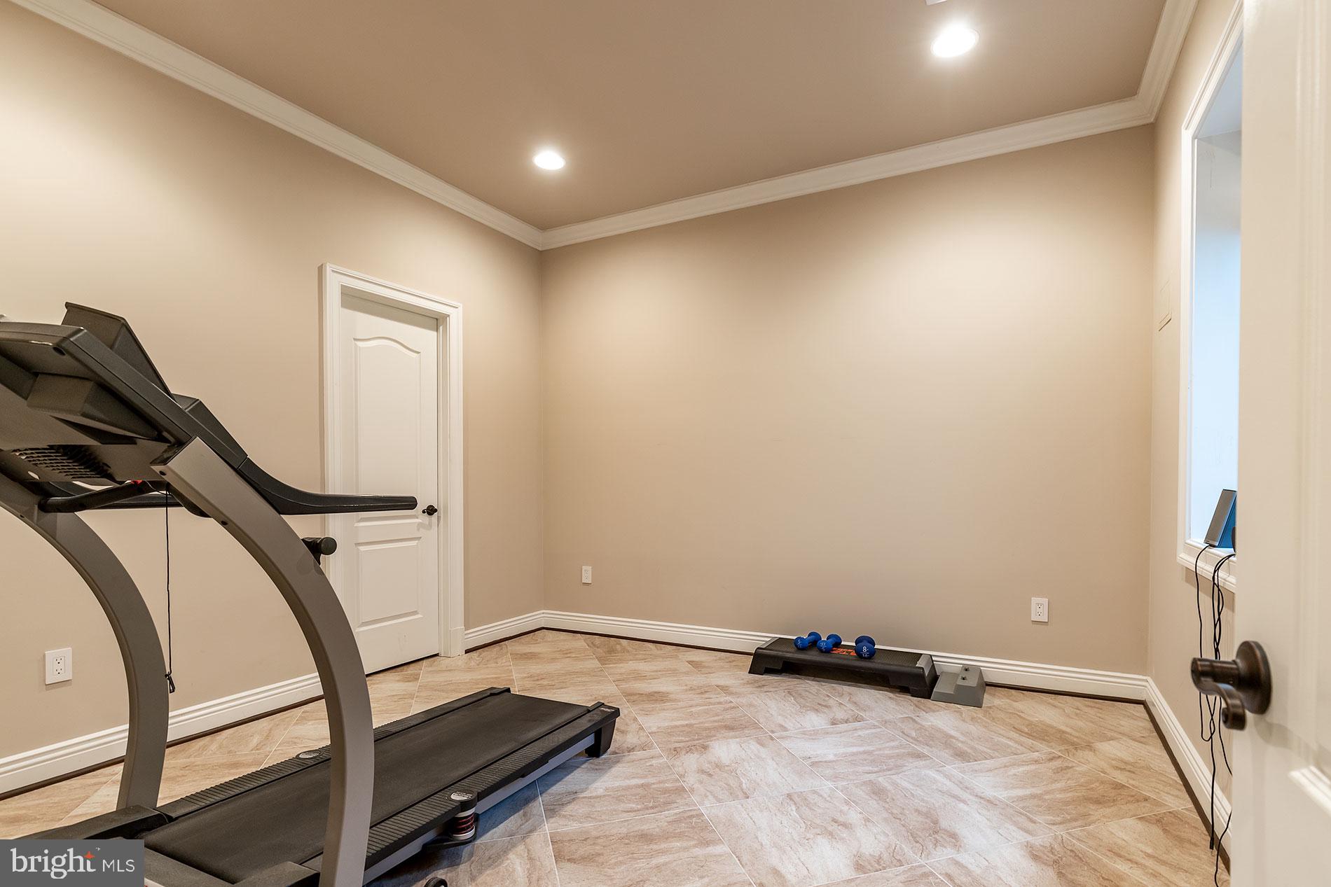 CHAPEL HILL - Residential