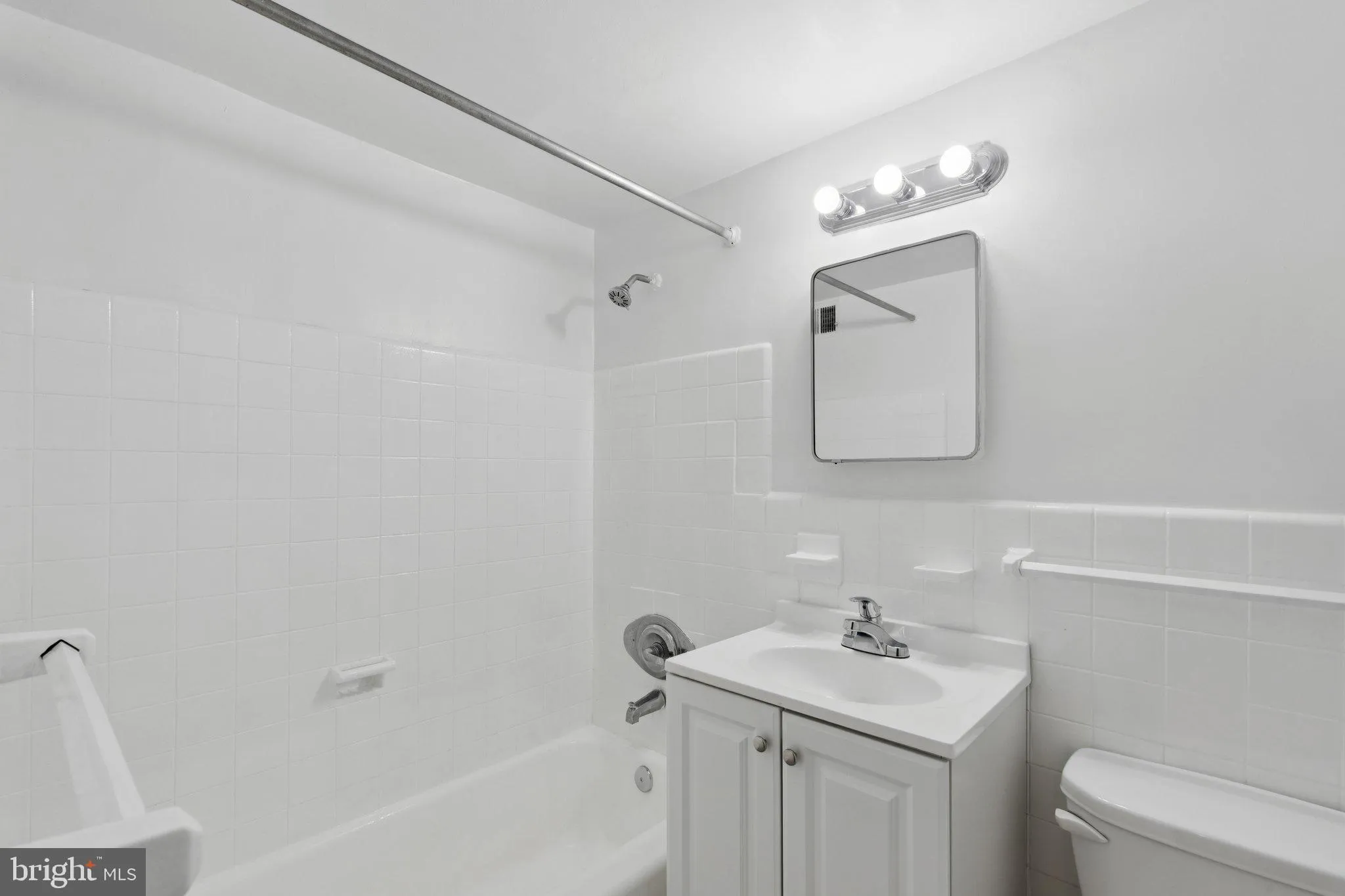 Philadelphia, Pennsylvania 19103, United States, ,1 BathroomBathrooms,Residential,Active,219697