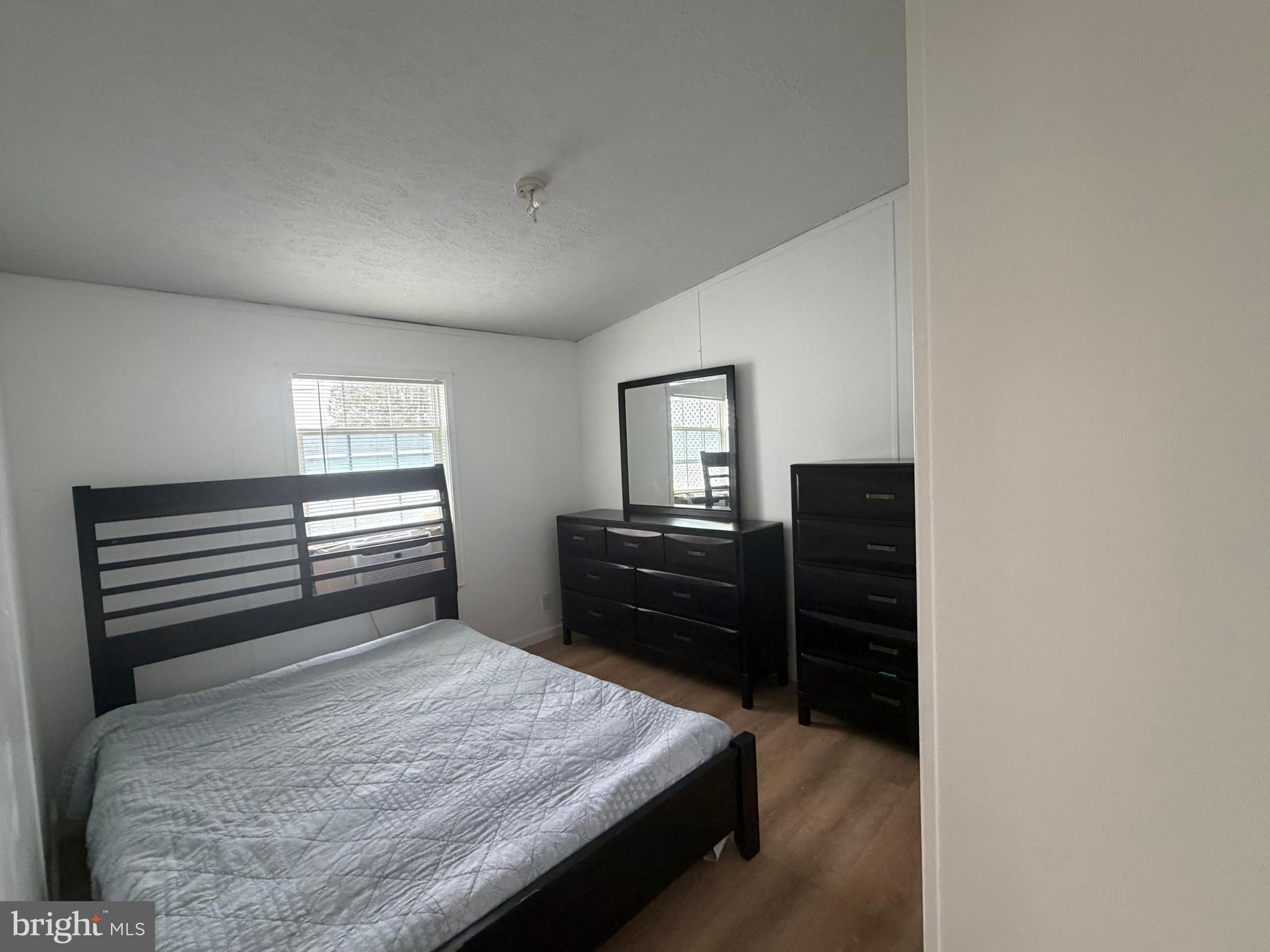 HONEY BROOK MANOR - Residential