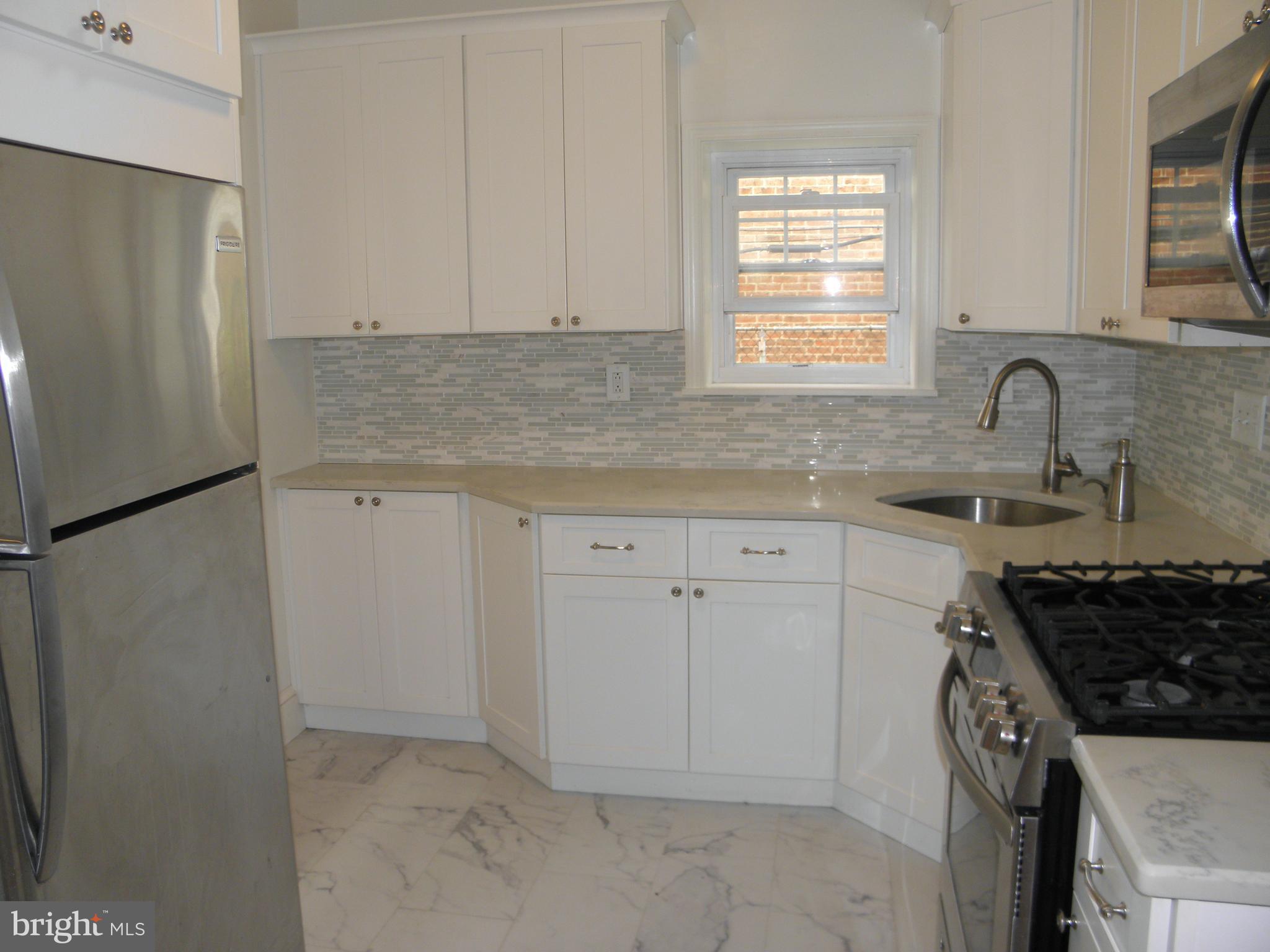 PORT RICHMOND - Residential