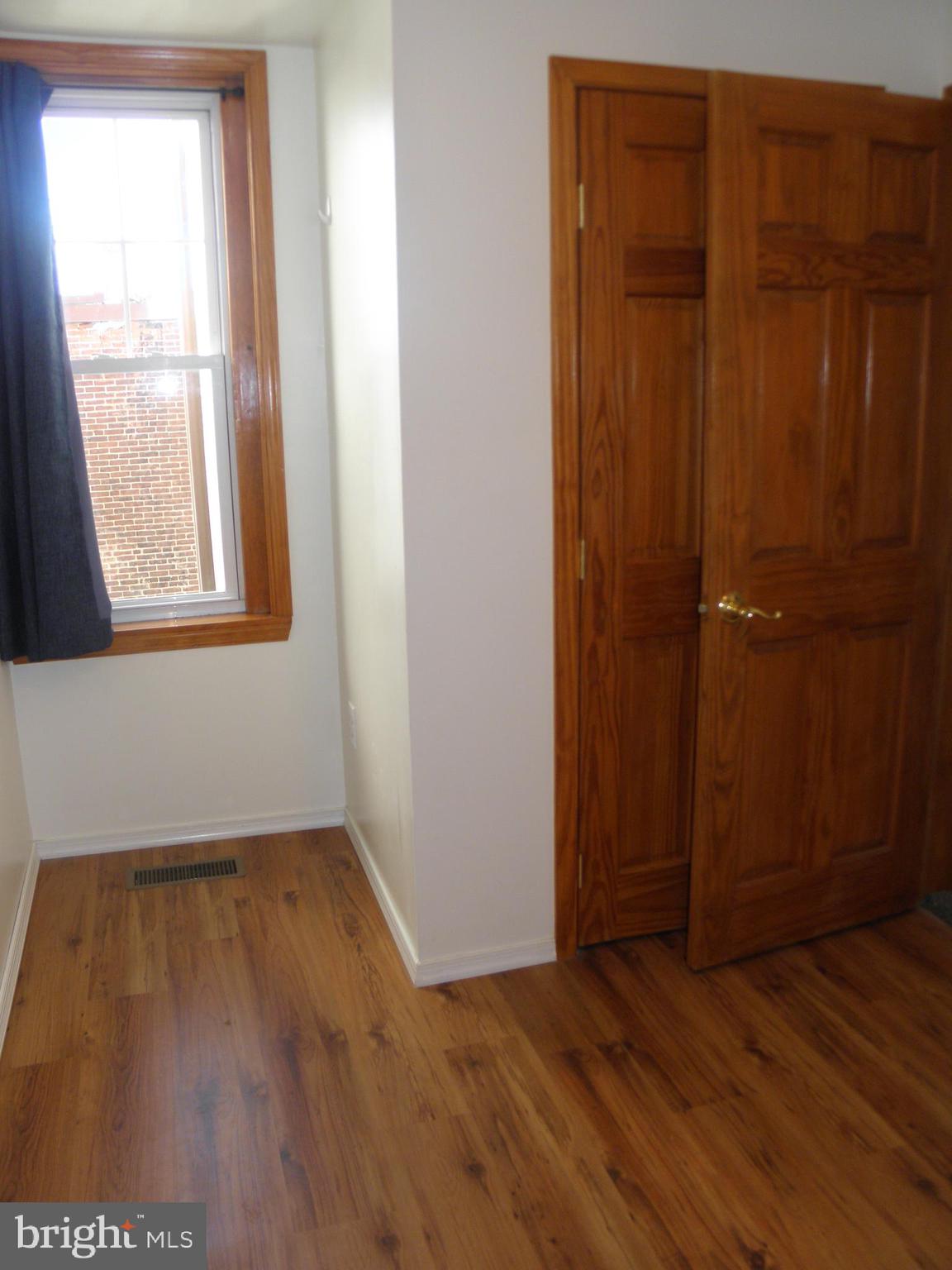 PORT RICHMOND - Residential