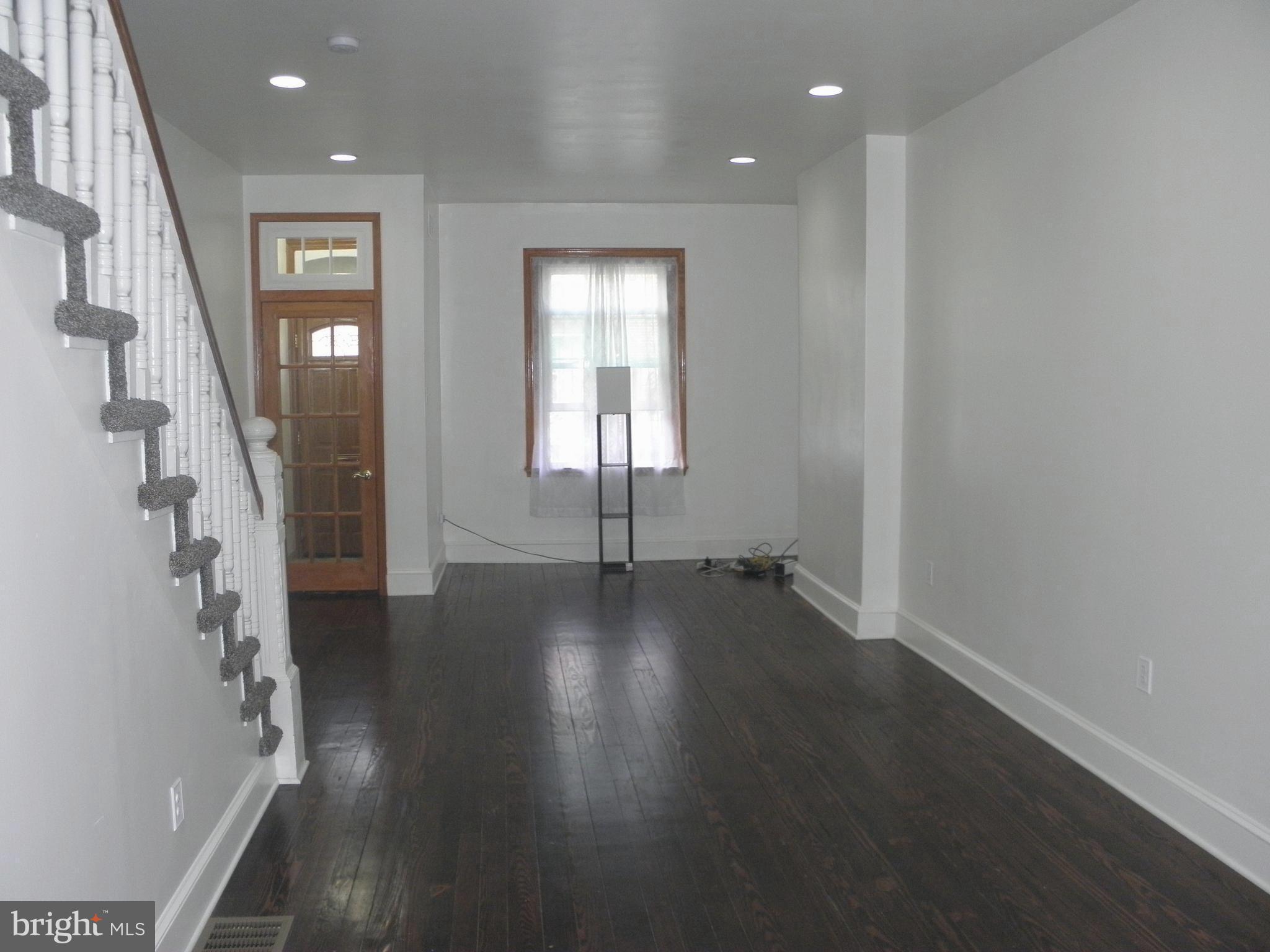 PORT RICHMOND - Residential