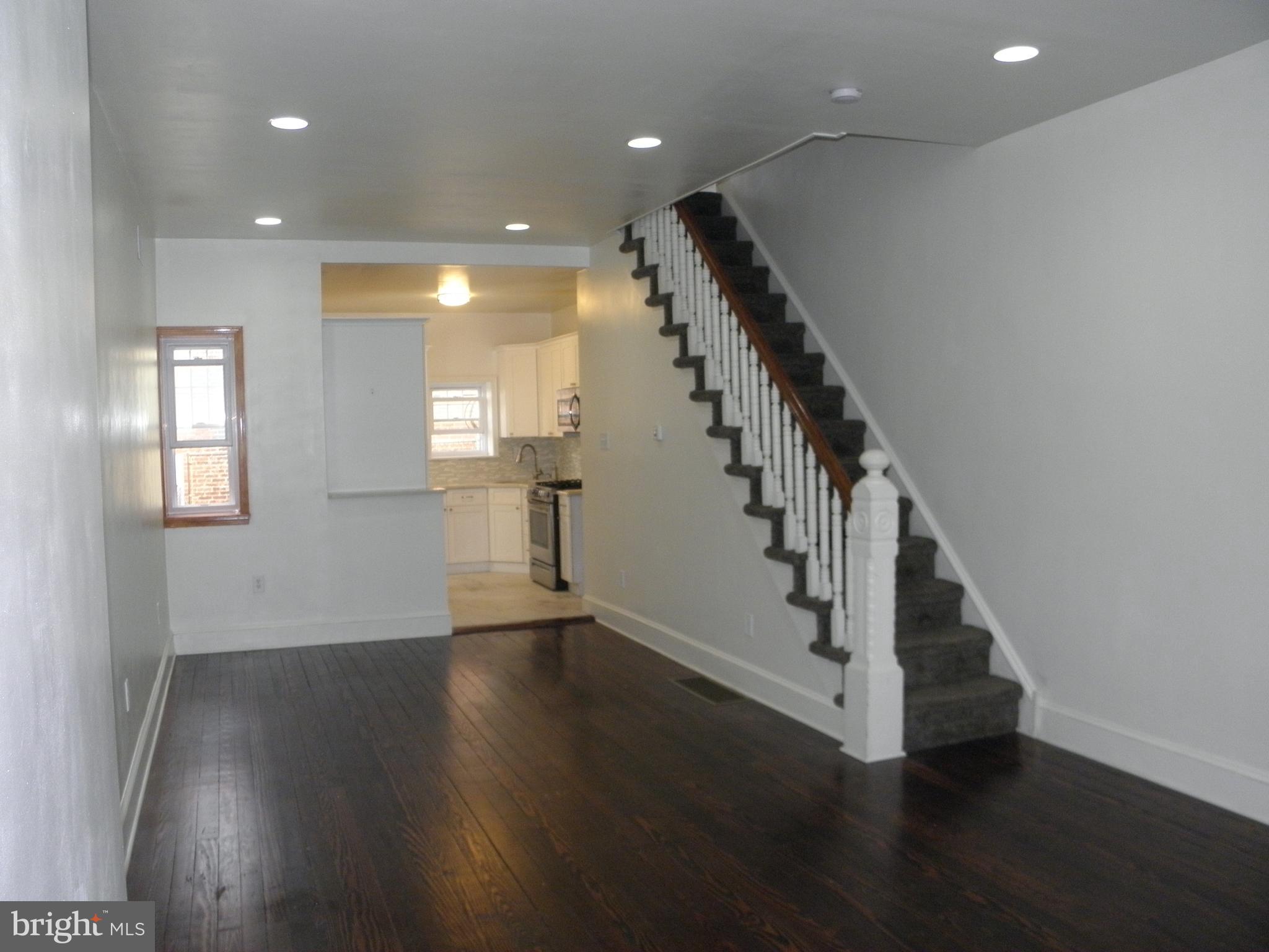 PORT RICHMOND - Residential