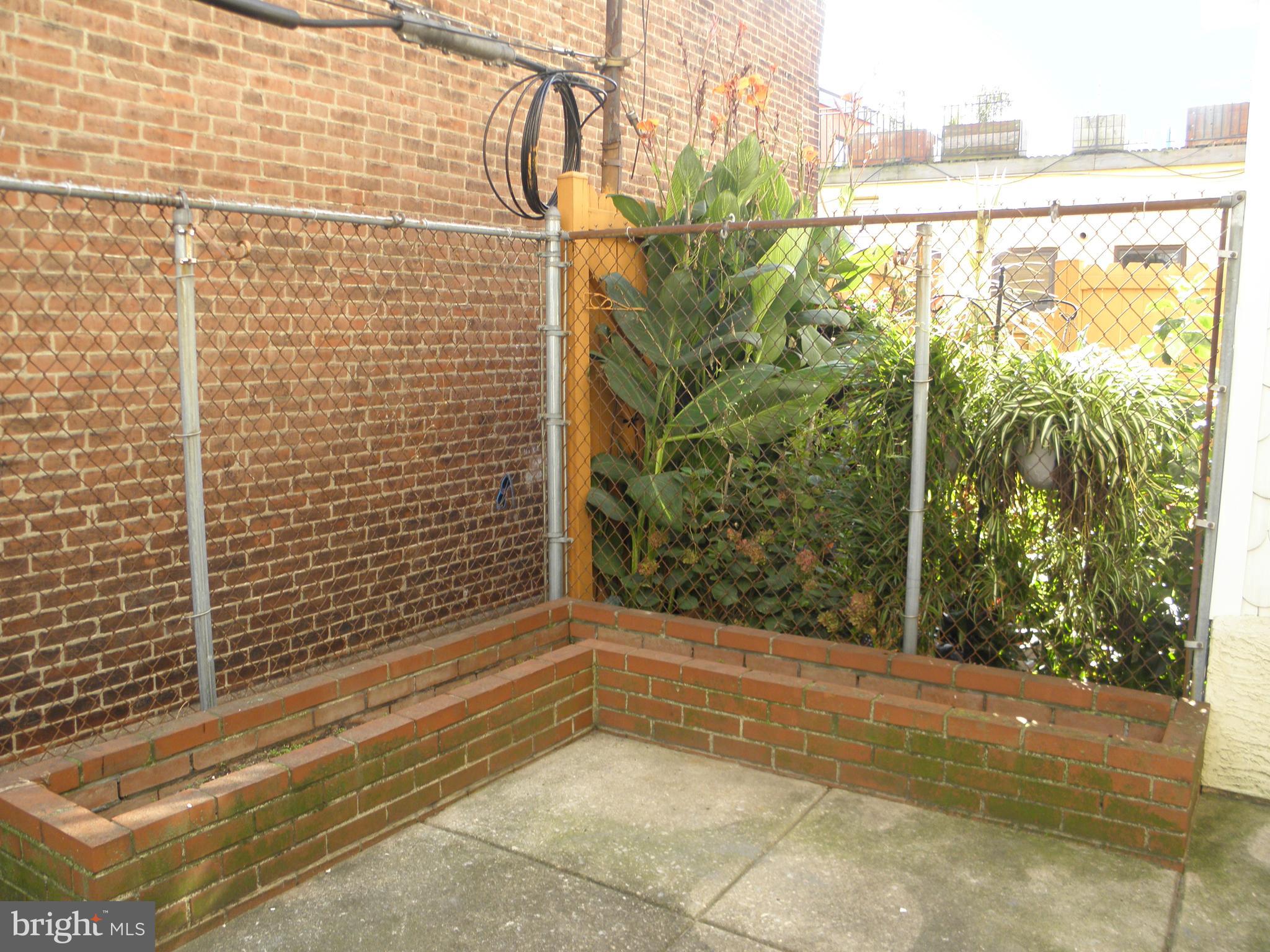 PORT RICHMOND - Residential