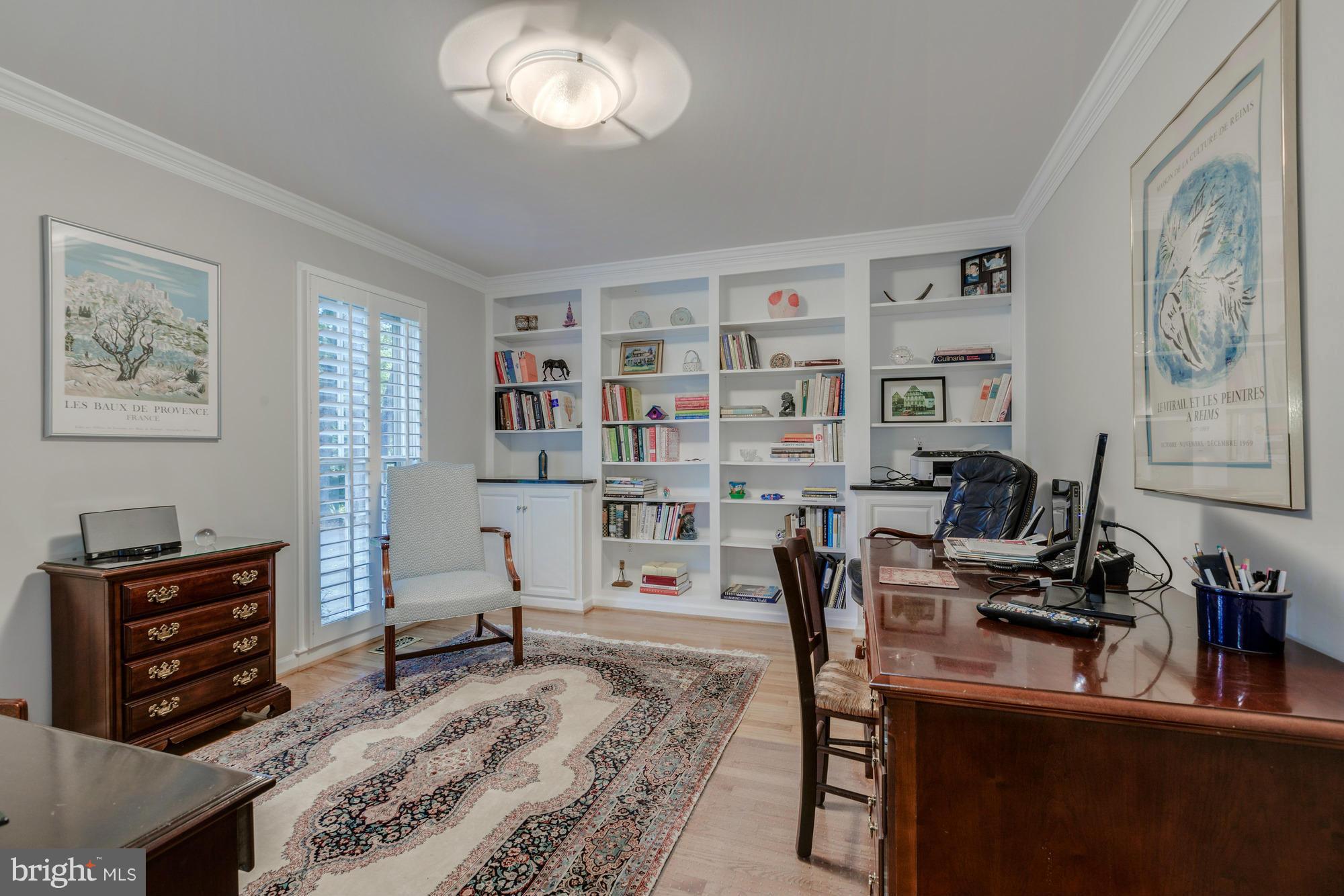 CEDARS OF MC LEAN - Residential