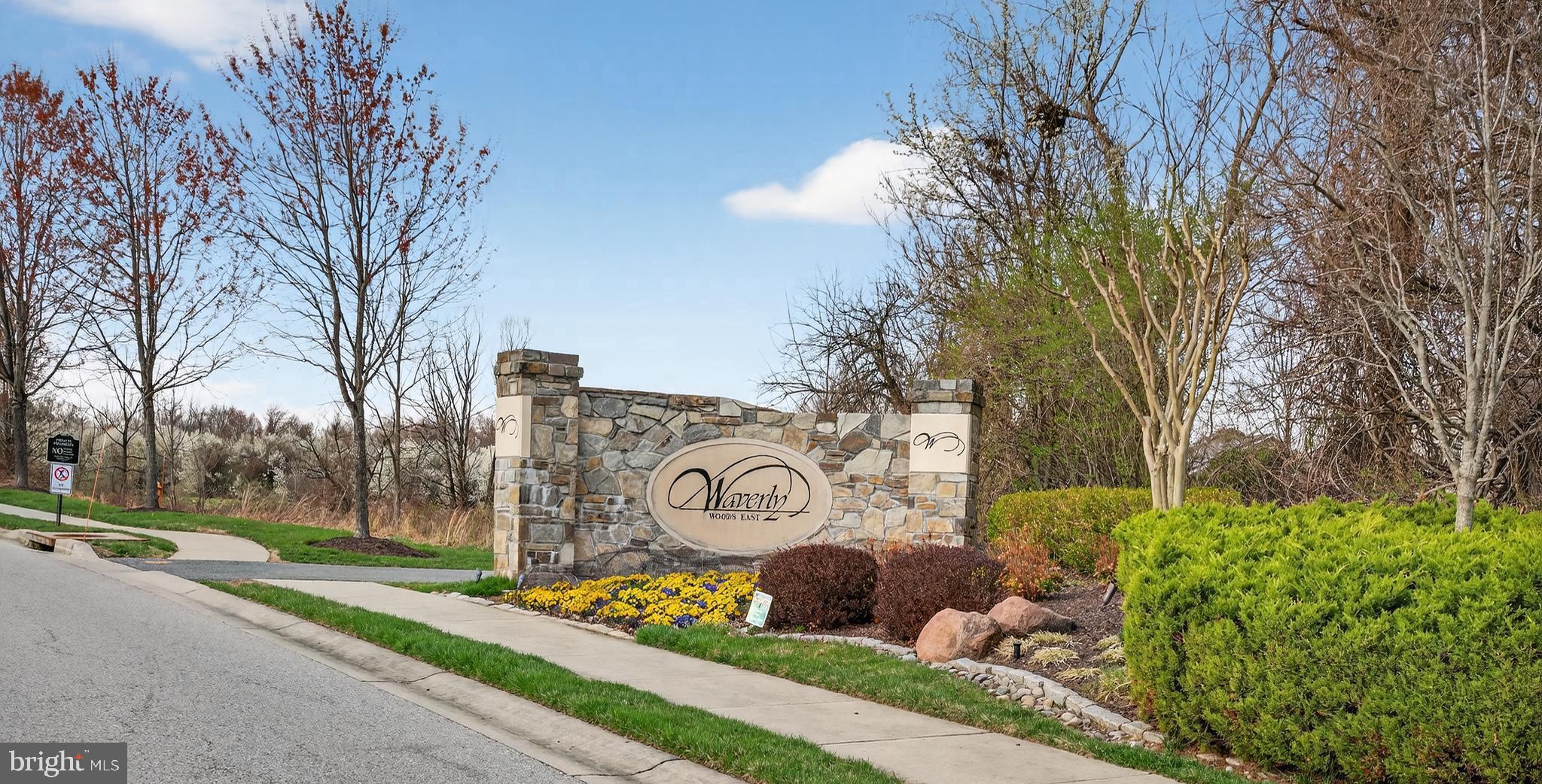 WAVERLY WOODS - Residential