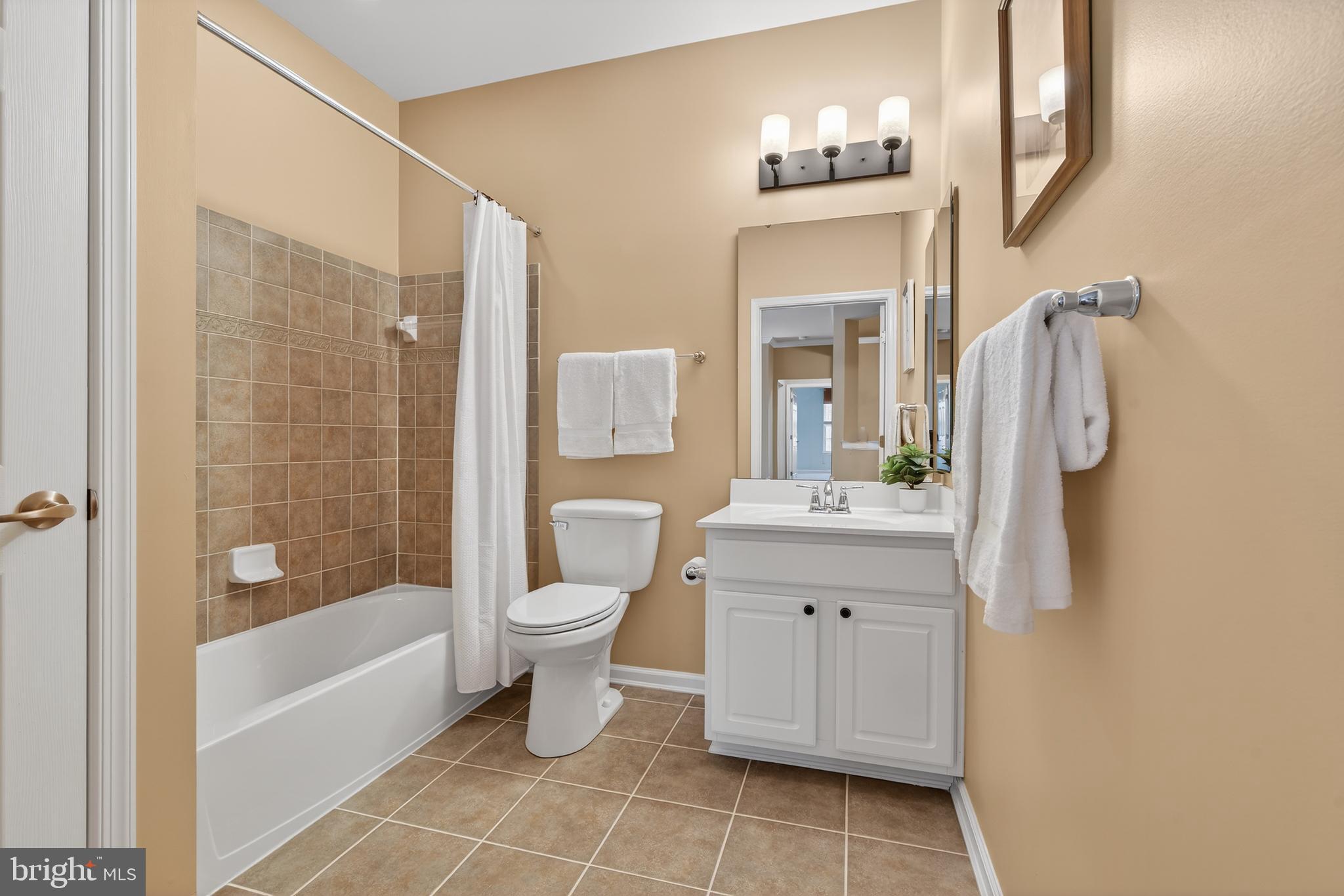 WAVERLY WOODS - Residential