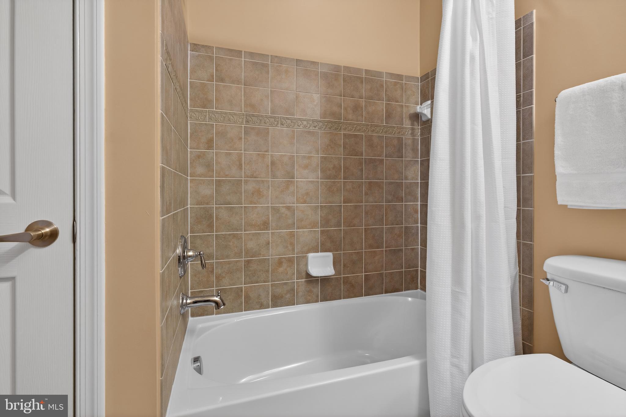 WAVERLY WOODS - Residential