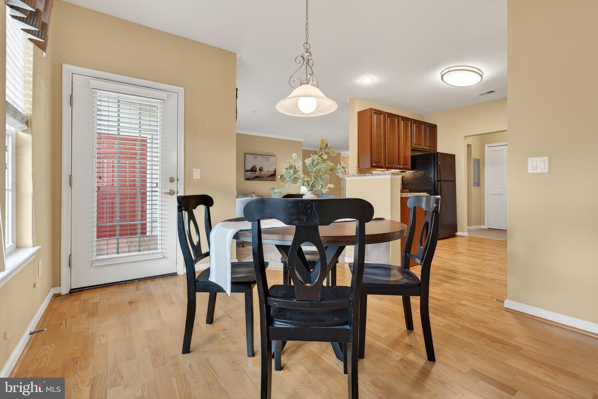 WAVERLY WOODS - Residential