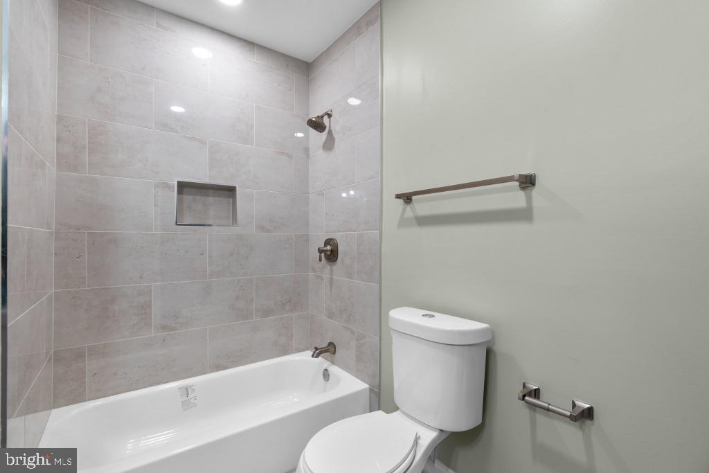 CENTRAL FOREST PARK - Residential