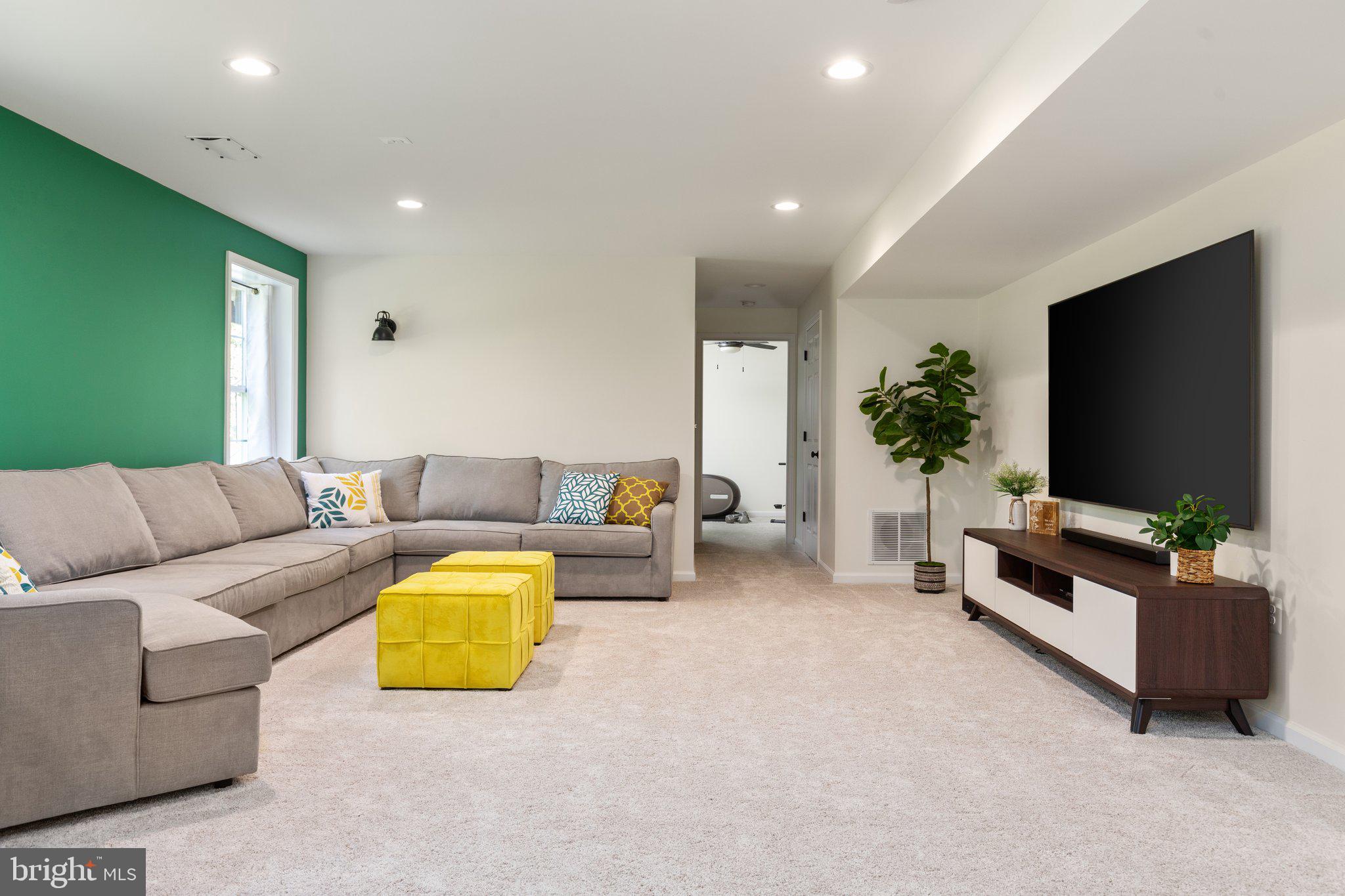 CANTER ESTATES - Residential