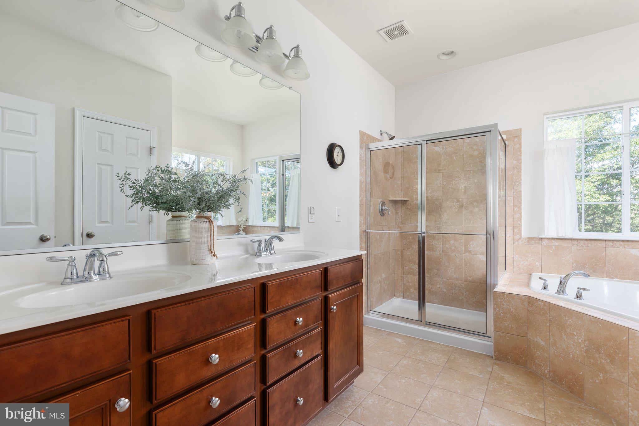 CANTER ESTATES - Residential