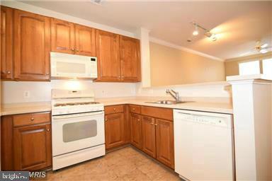 MARKET STREET AT TOWN CENTER - Residential Lease