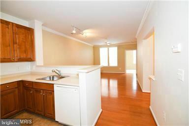 MARKET STREET AT TOWN CENTER - Residential Lease